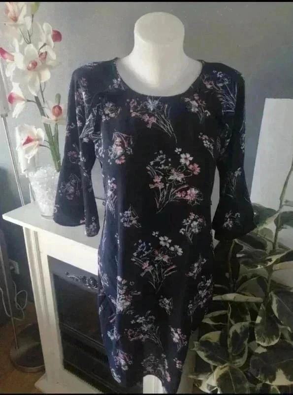 Robe chic imprimé fleuri de chez C&A